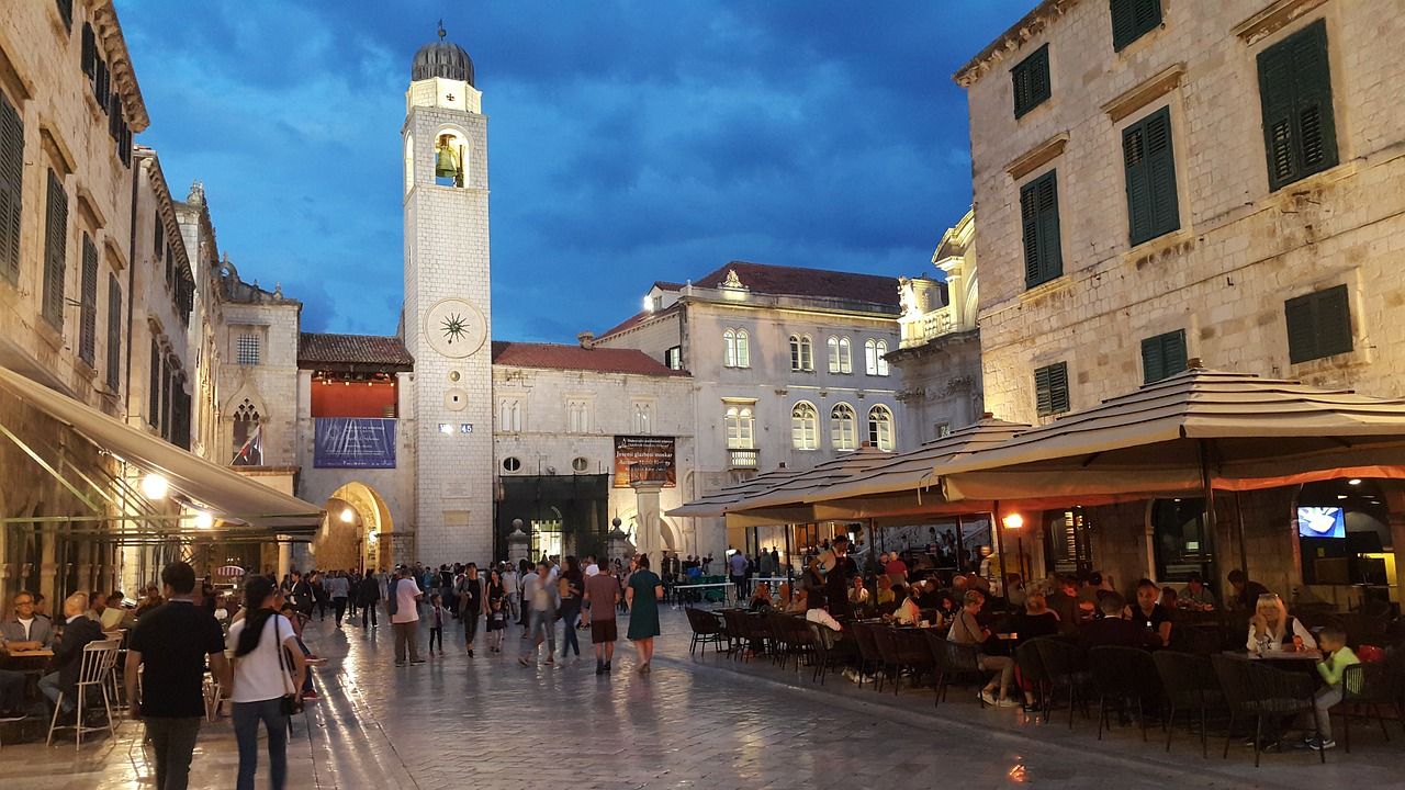 Outdoor dining in Old Town, Dubrovnik