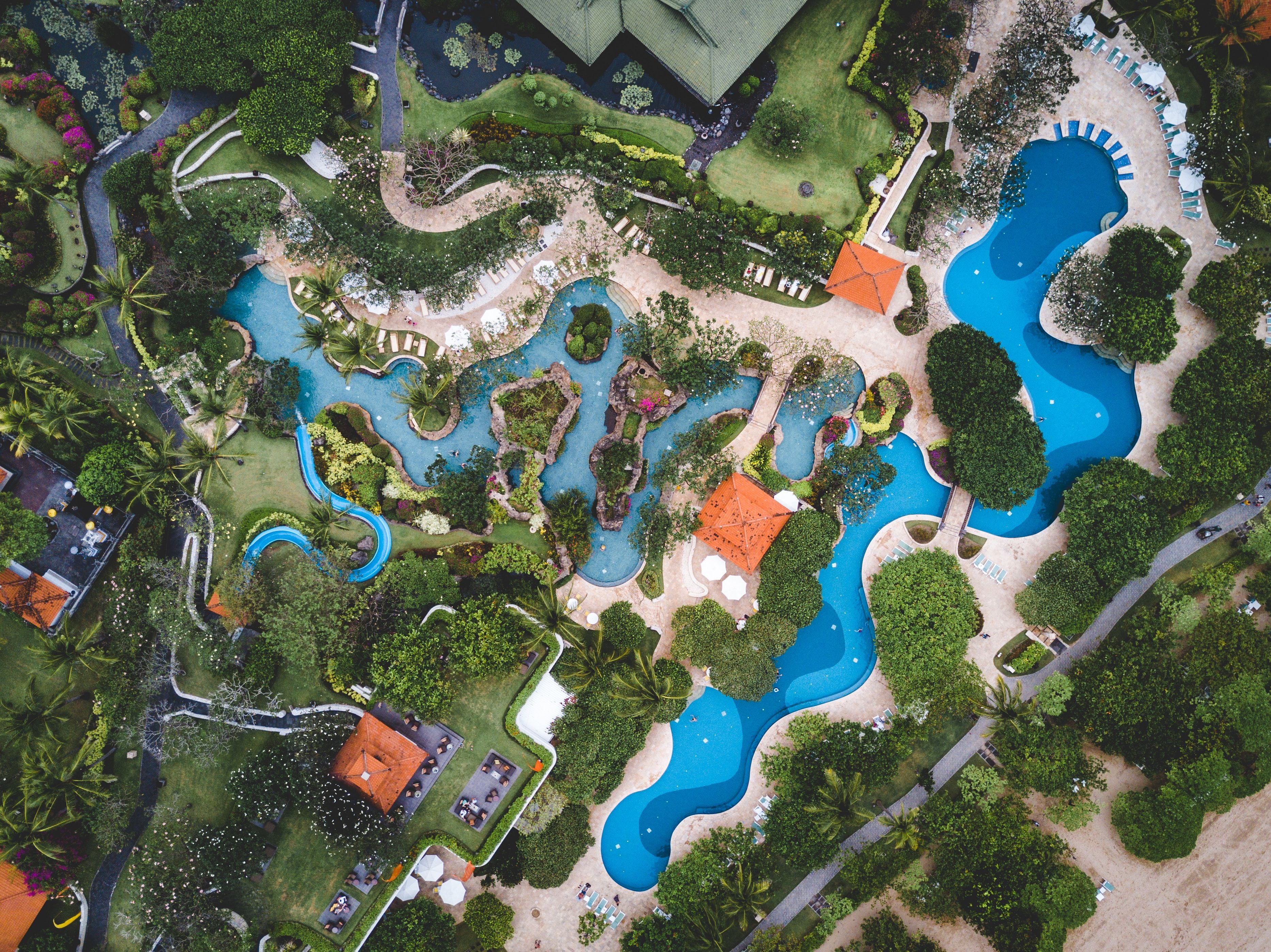 vista aérea de um resort