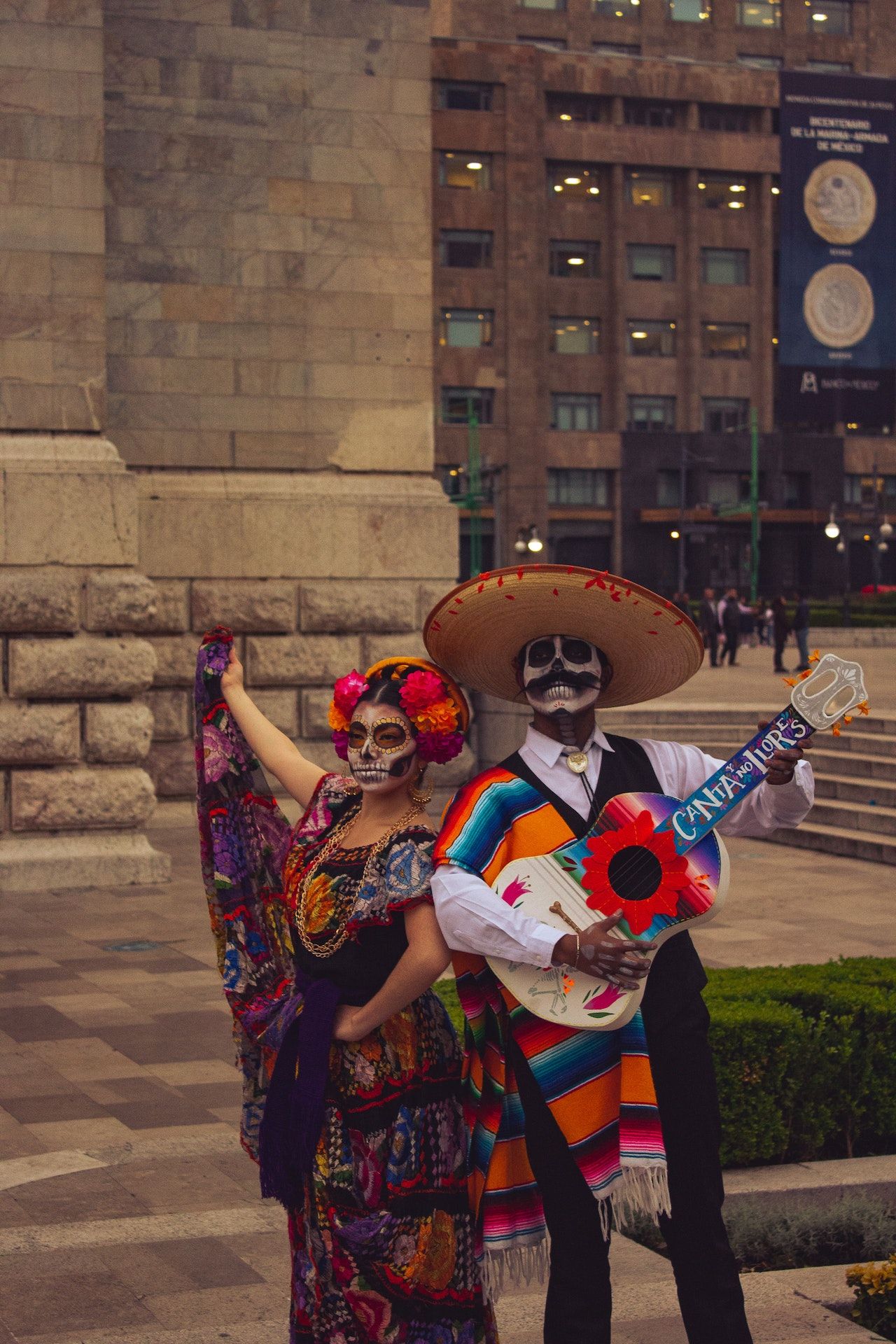 Mexican dancers at dia de los muertos