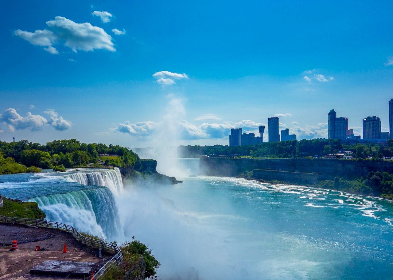 Scenic Niagara Falls
