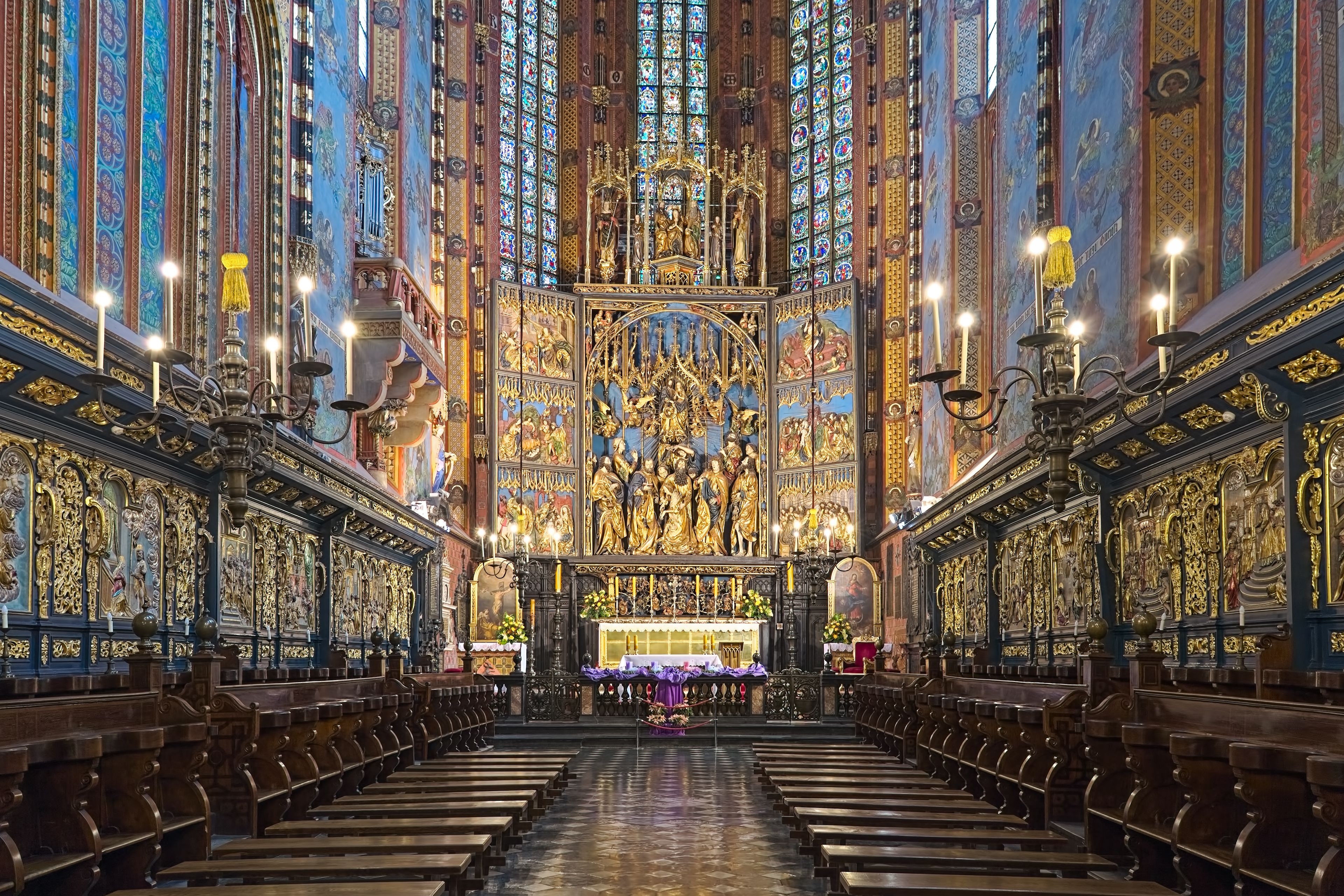 St. Mary's Basilica Rynek Glowny Krakow