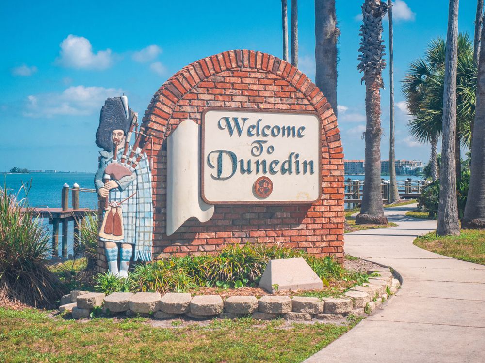 Welcome sign in Dunedin, Florida, USA