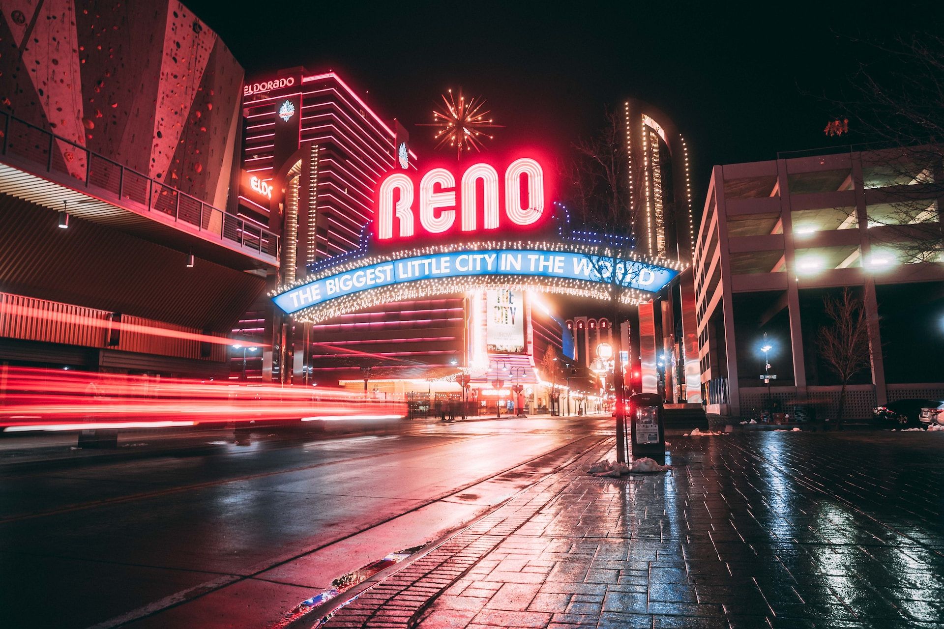 A view of Reno Arch at night