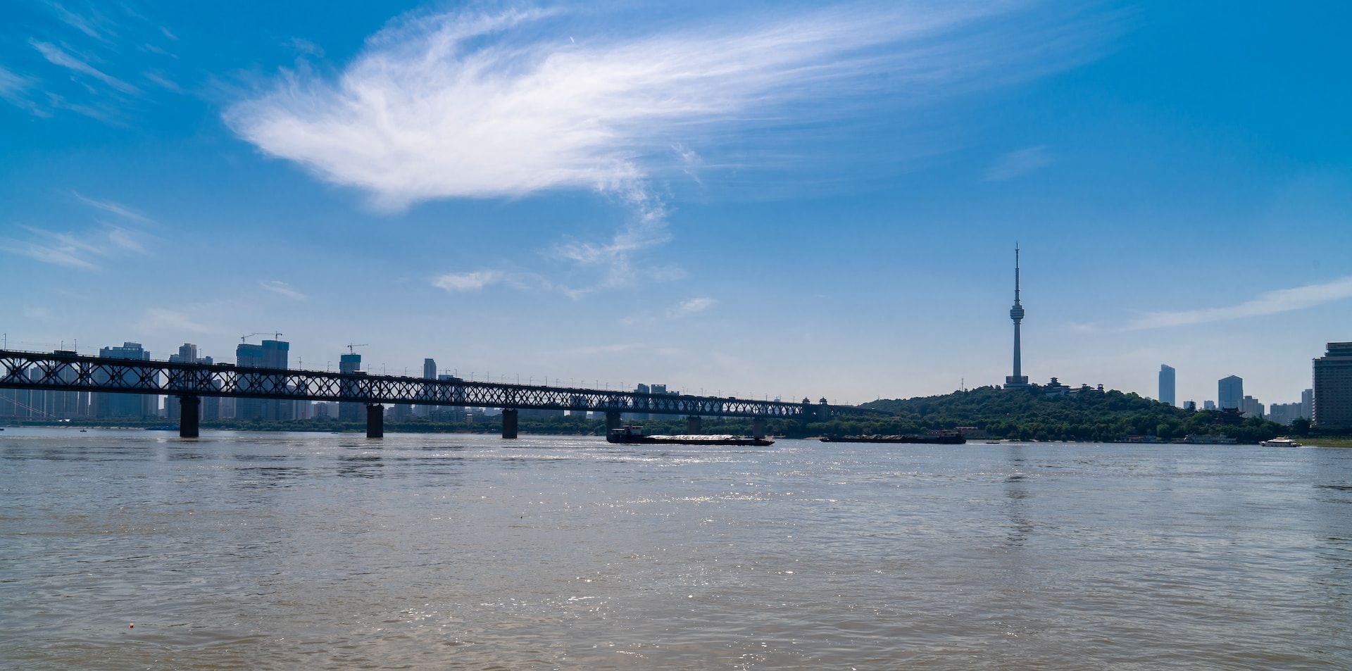 Wuhan ponte do rio Yangtze