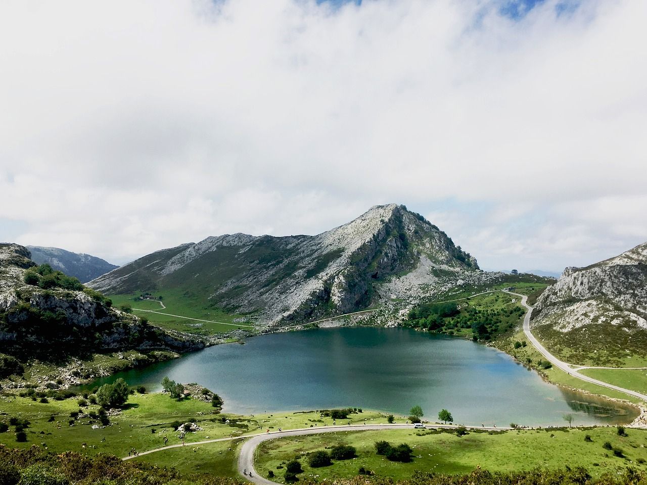 10 meilleurs lacs d'Espagne à vous couper le souffle