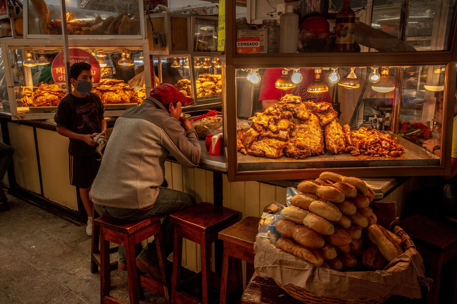 what can you buy for 100 pesos in mexico