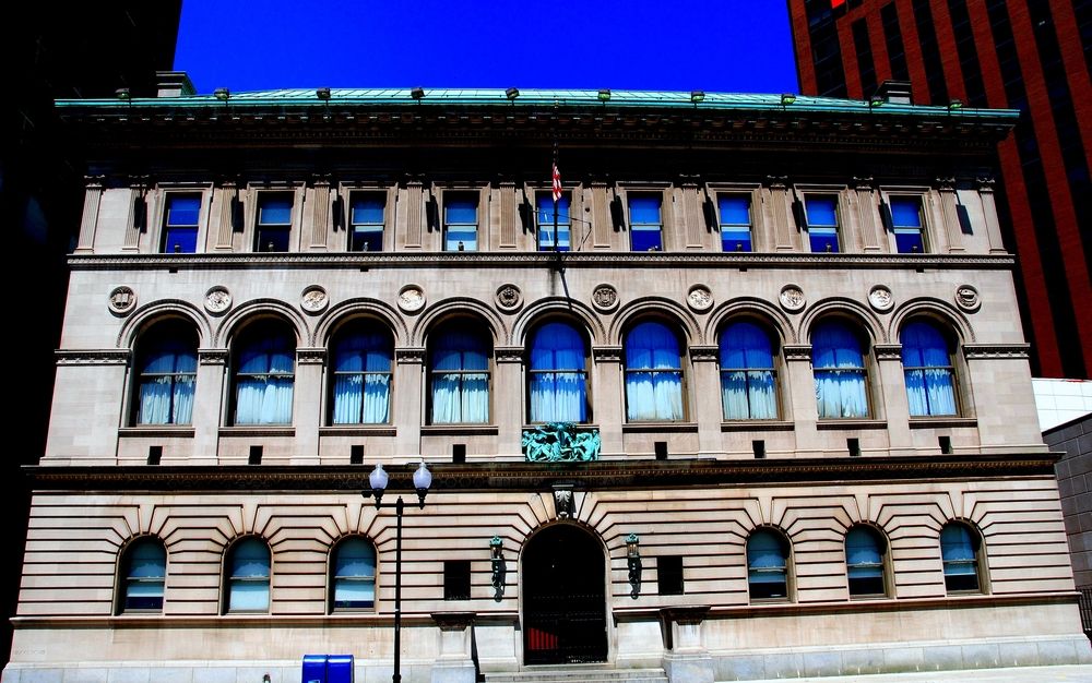 Newark Public Library facade