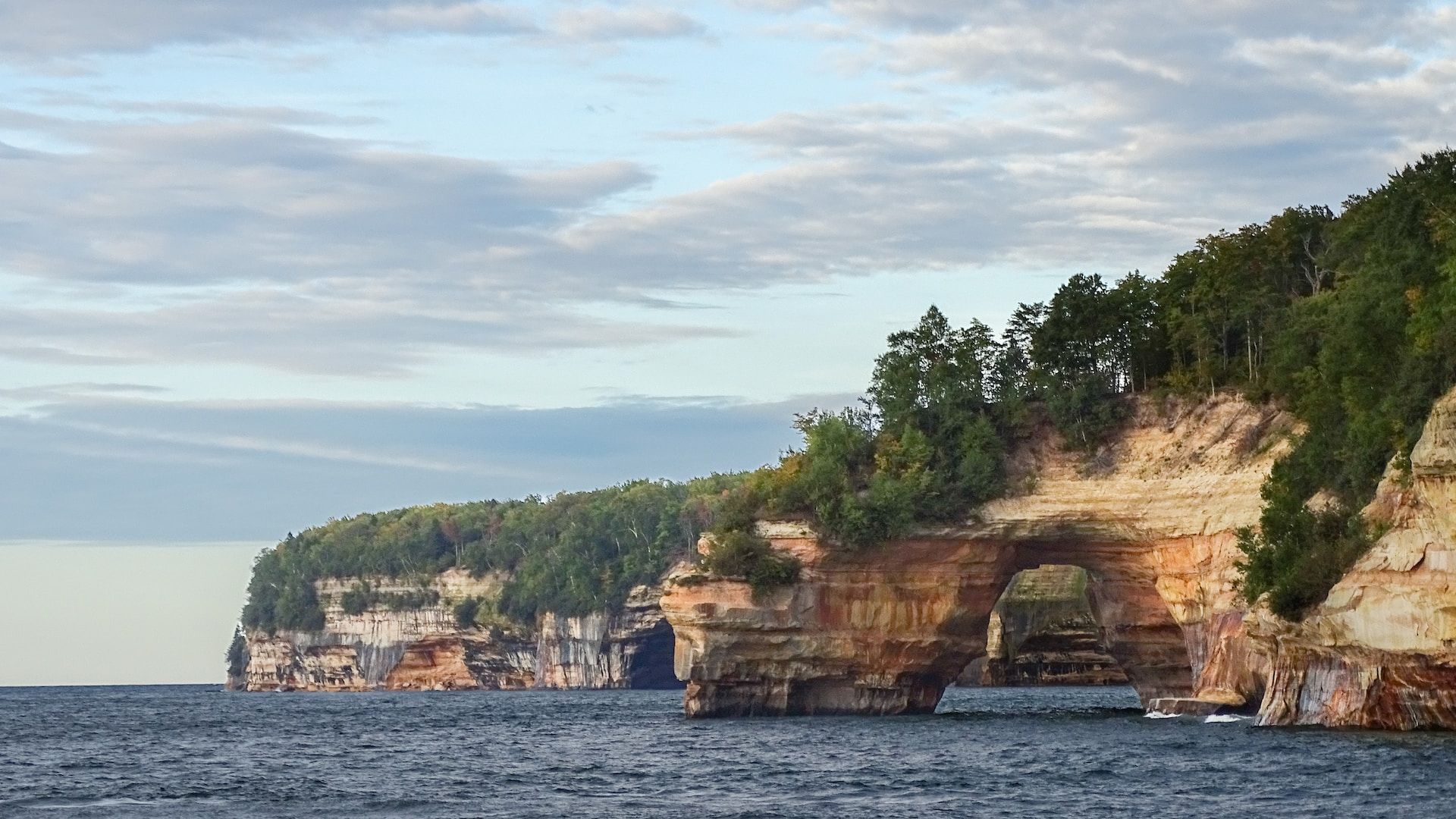 16 Amazing Facts About Lake Michigan You Probably Didn't Know