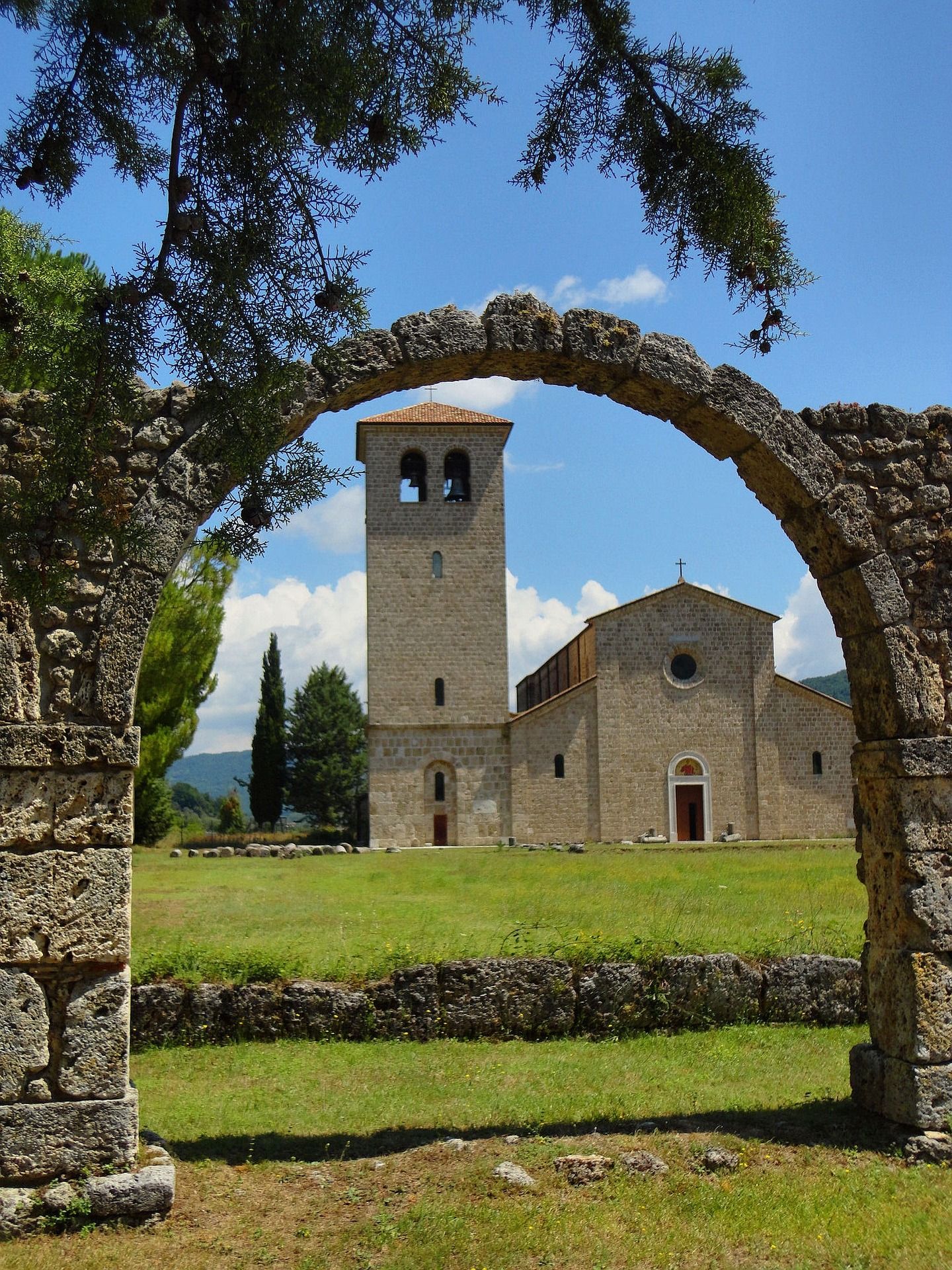 Photo of Castel San Vinsenzo, Molise, Italy
