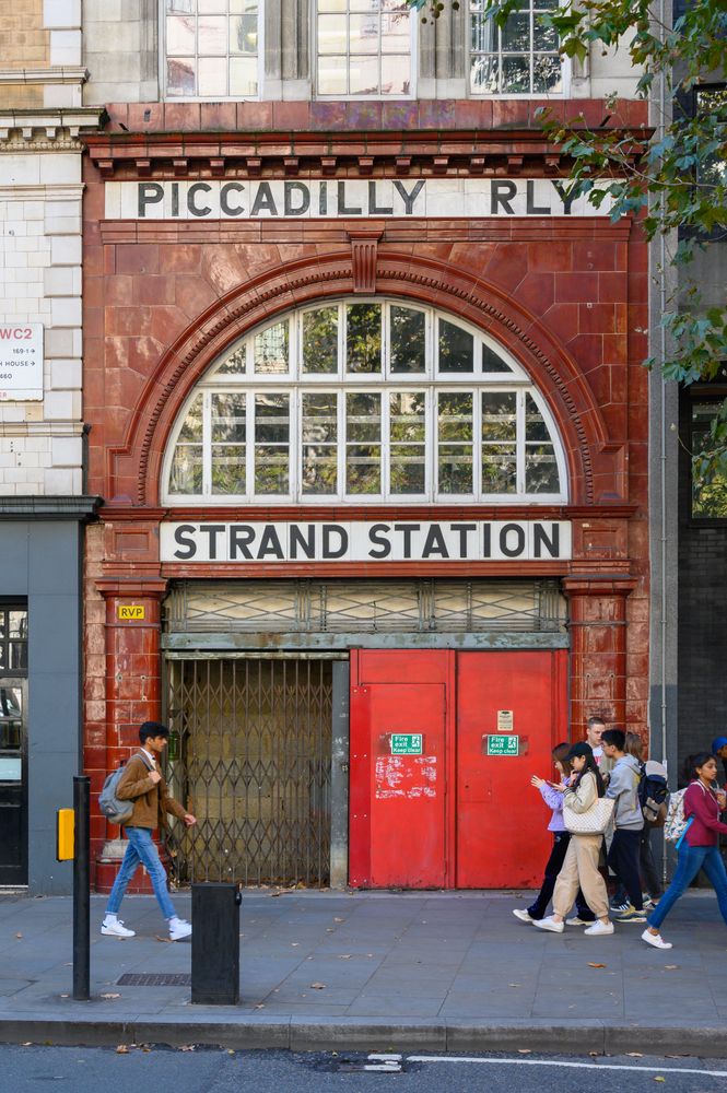  Entrance to the disused London Underground Aldwych Tube Station