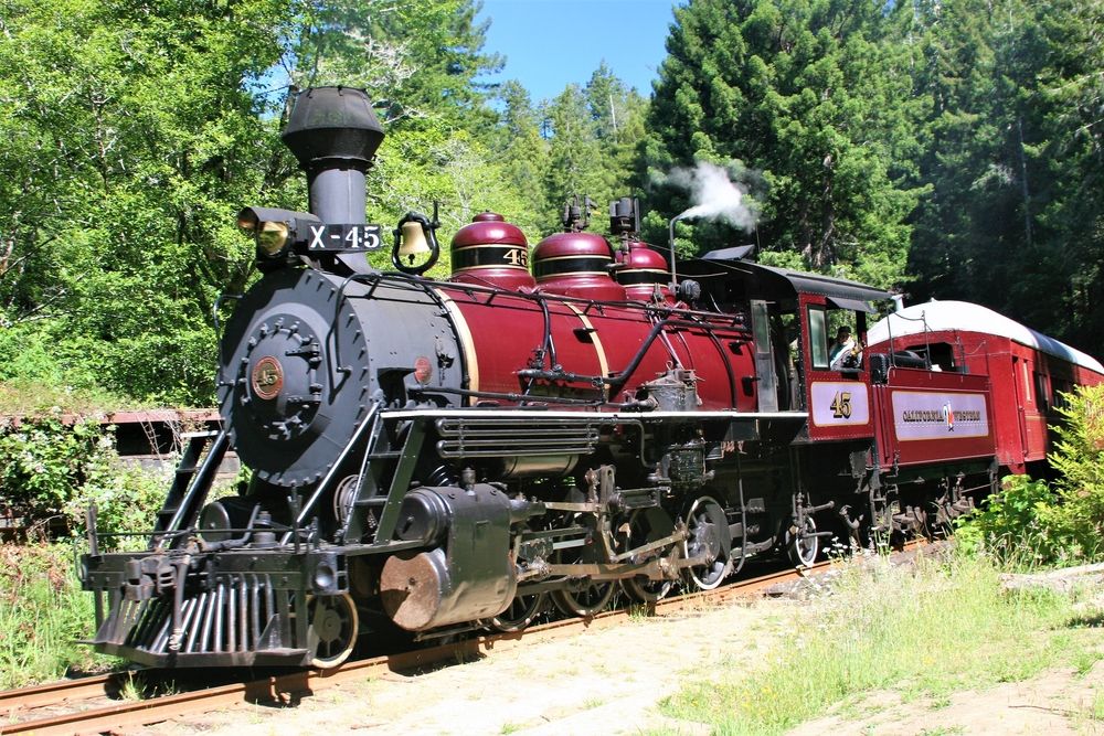 These Are 12 Of The Most Historic Train Rides To Enjoy In America