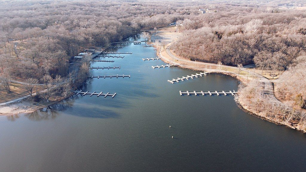 Aerial view of the Wyandotte County Lake Park