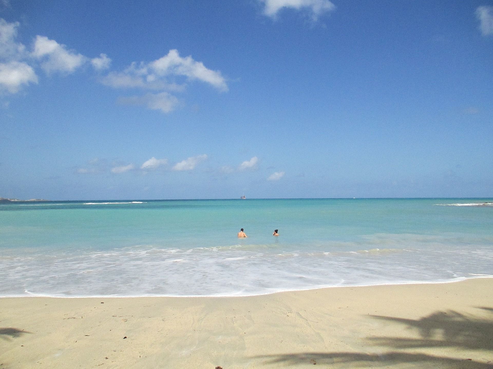 Antigua and Barbuda beach 