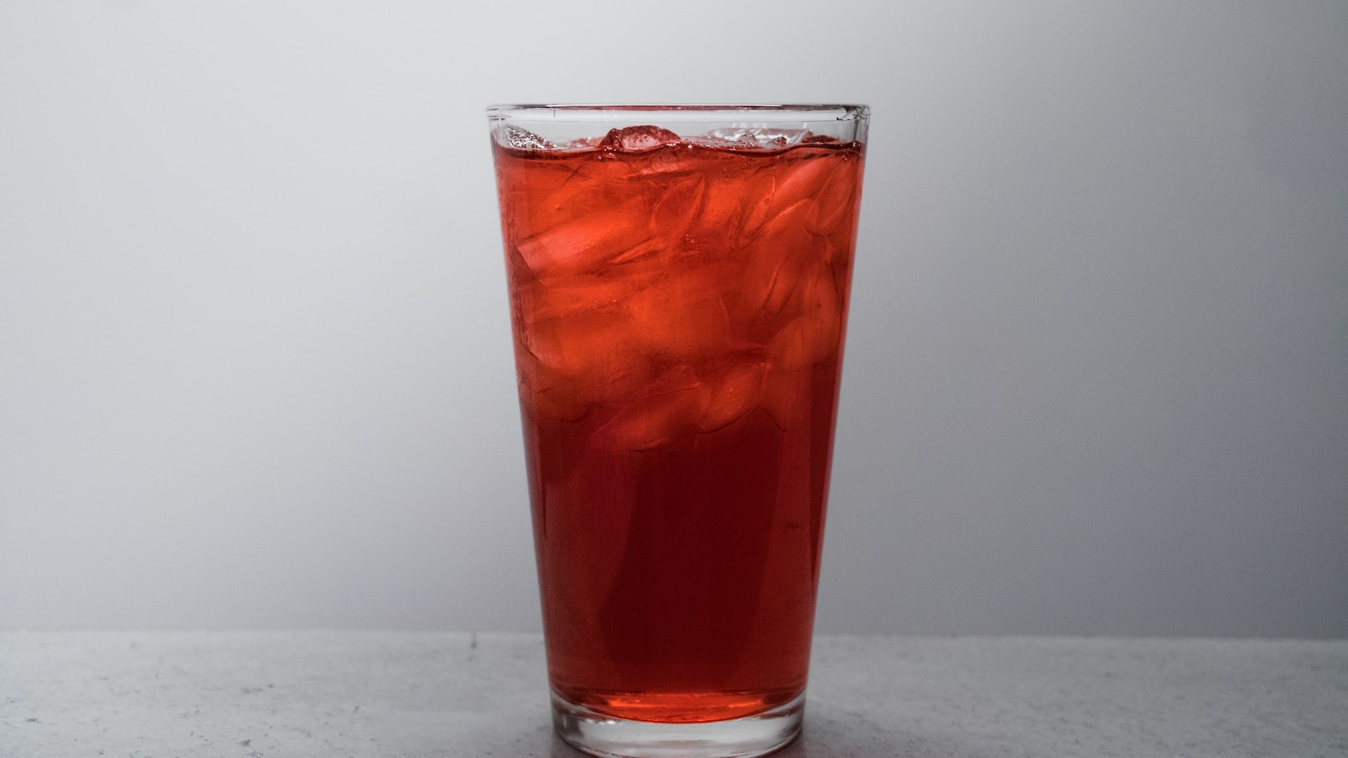 A glass of iced red tea