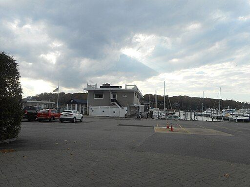 Huntington Yacht Club, Long Island