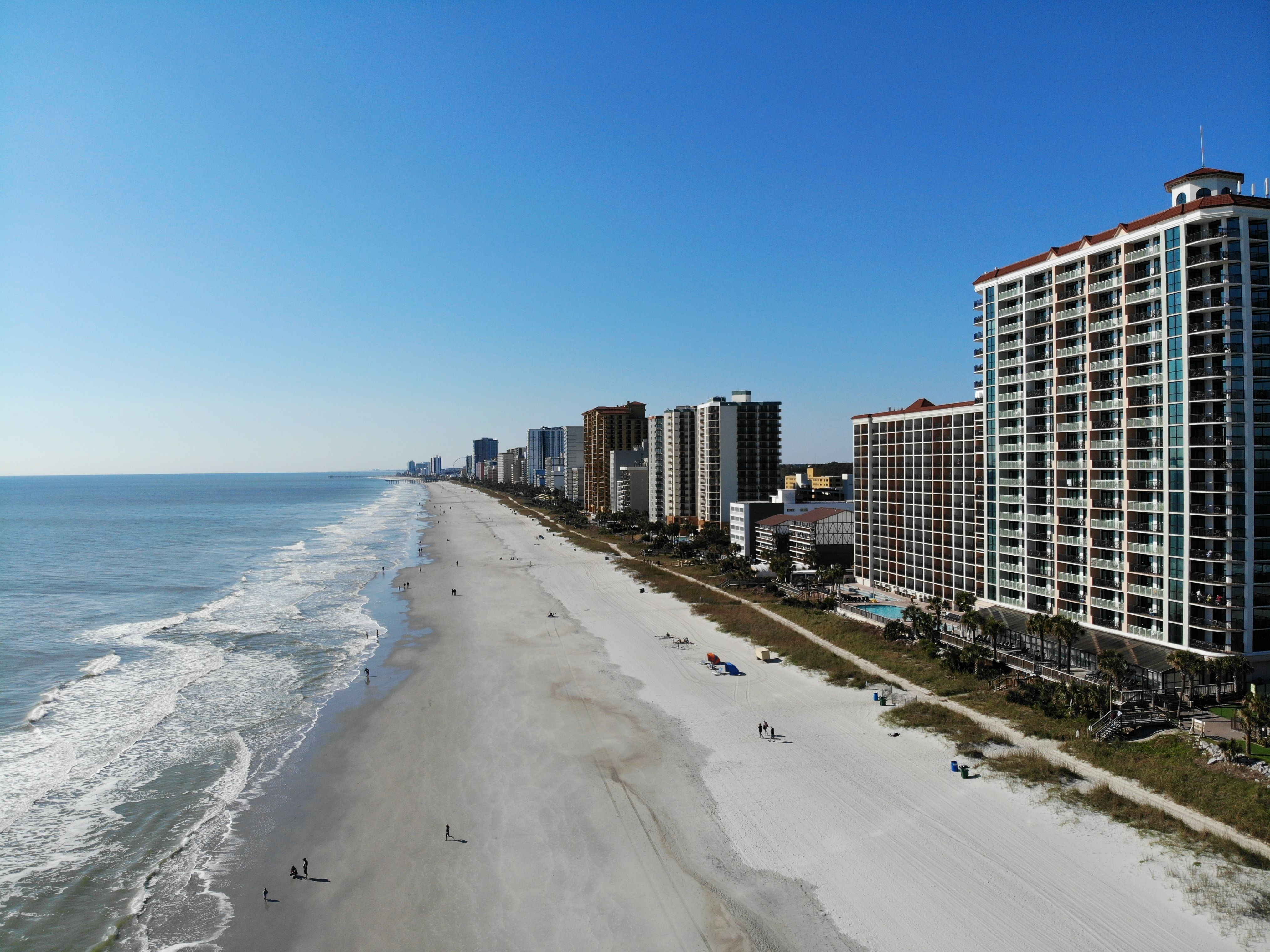 10 Myrtle Beach Resorts With Water Park For A Splash-Tastic Escape