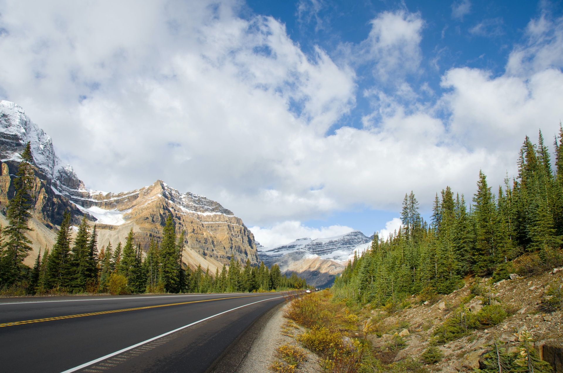 Icefield Parkway, Banff National Park, Canada 