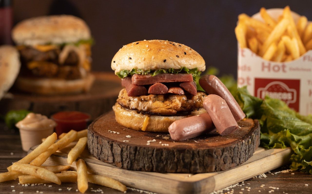 Burger with sausages