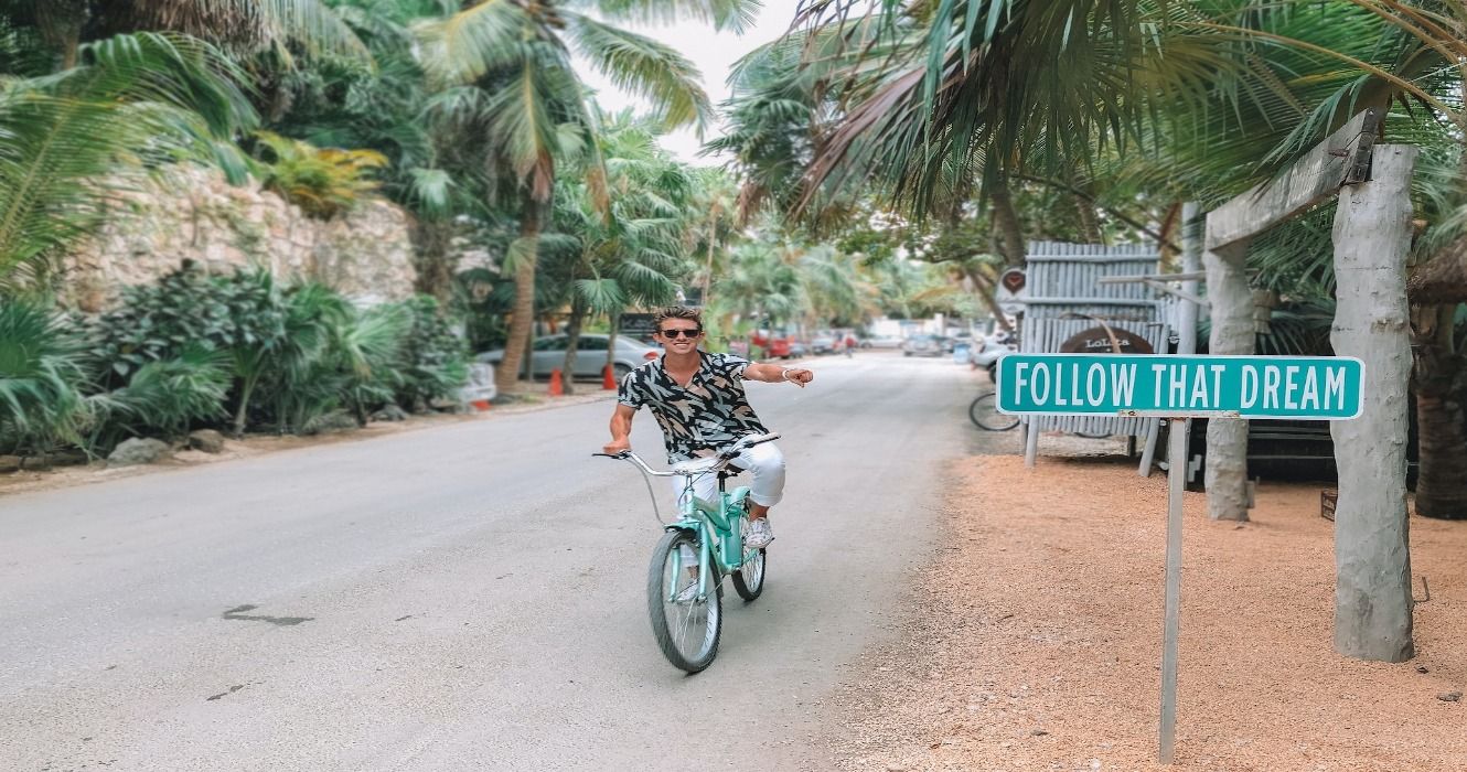 Follow That Dream sign, Quintana Roo, Tulum, Mexico