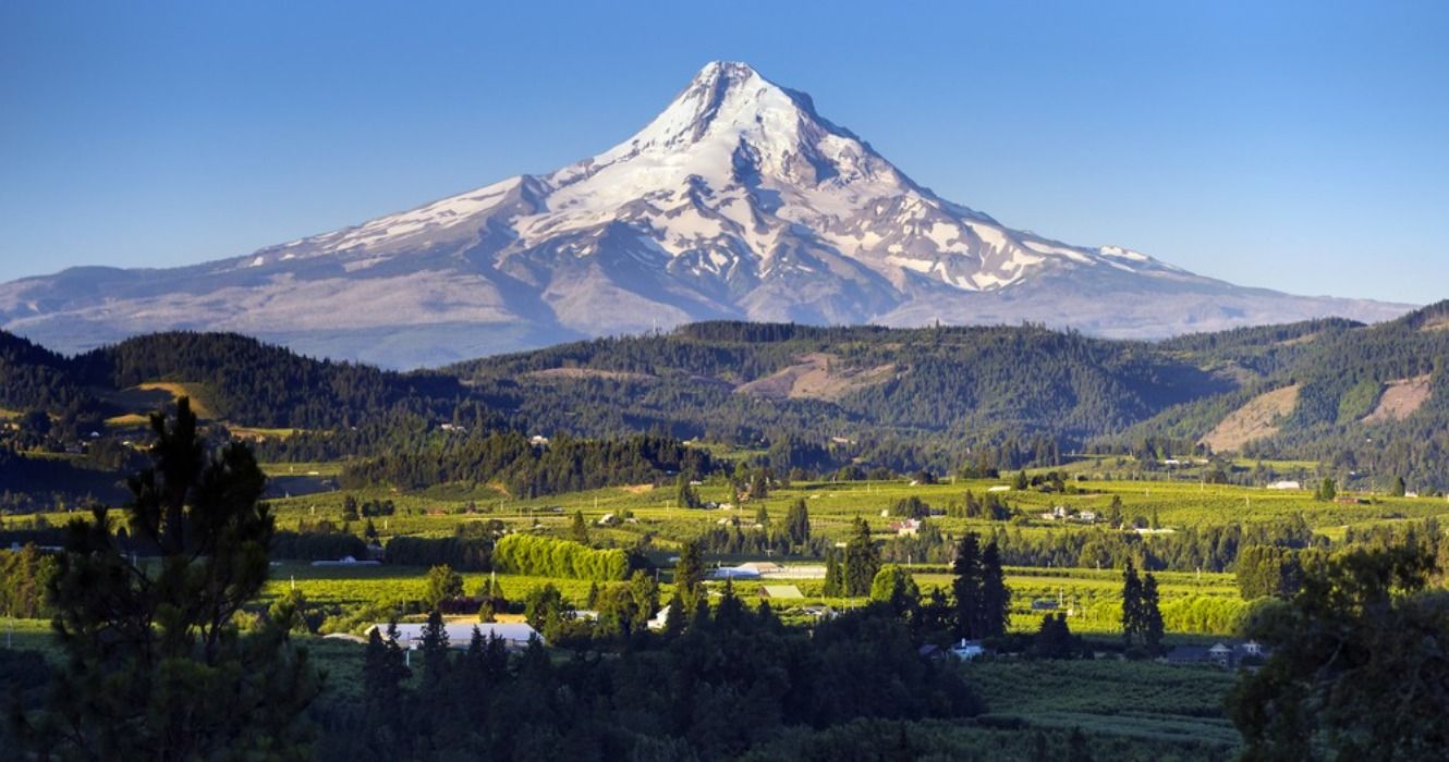 A view of Mt. Hood from Panorama Point in Hood River, Oregon, United States