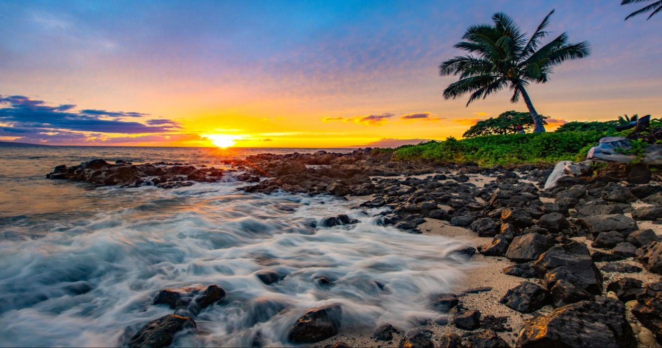 Sunset at the Grand Wailea near Wailea Beach in Maui, Hawaii, USA
