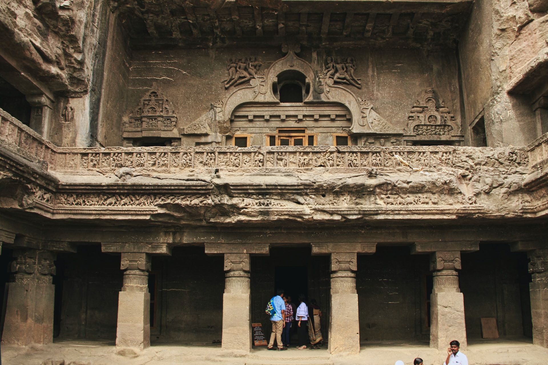 These Are The 10 Most Famous And Ancient Caves In India