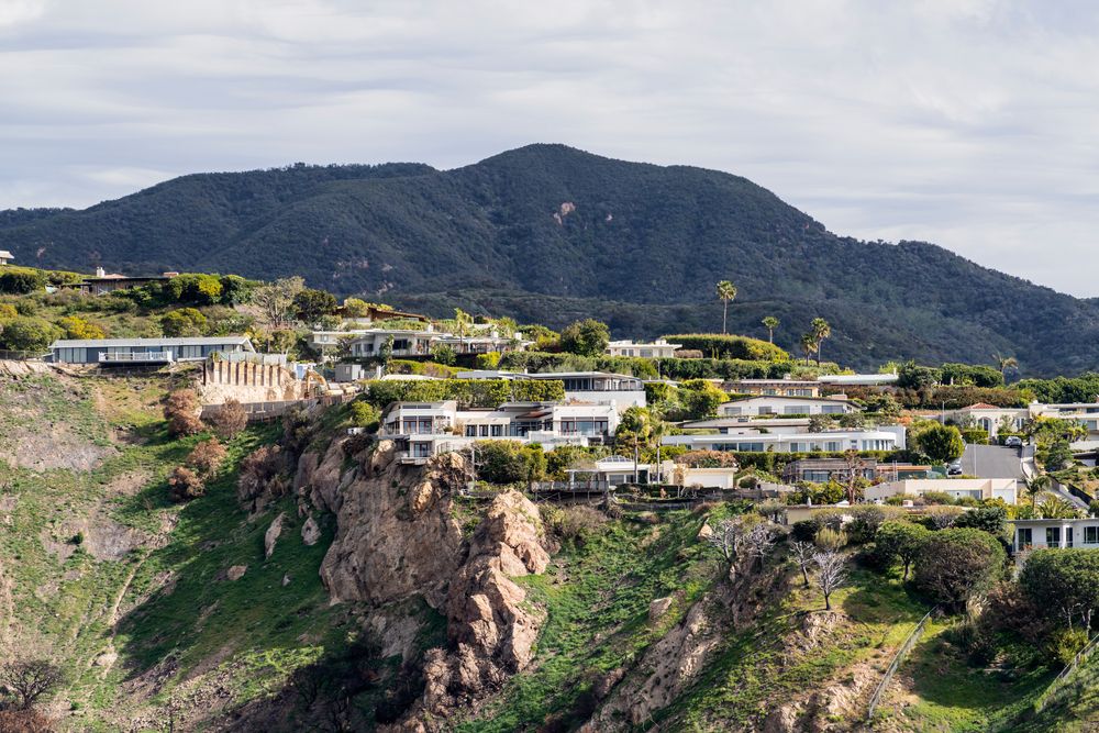 Cliff top homes in the Pacific Palisades area of Los Angeles, California