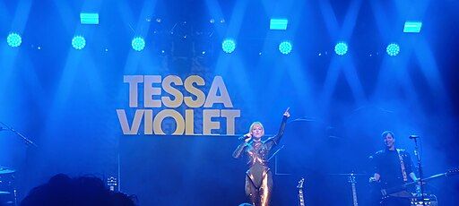 Tessa Violet at Steel Brooklyn, New York City, USA