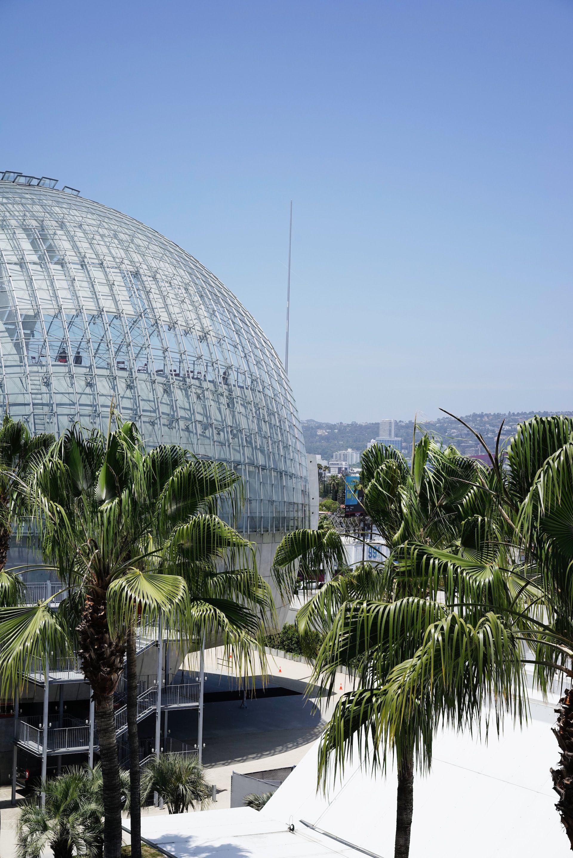 Exterior view of the Los Angeles County Museum of Art