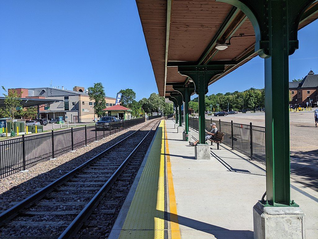 10 Things To Know About Amtrak Union Station, Burlington's Easiest ...