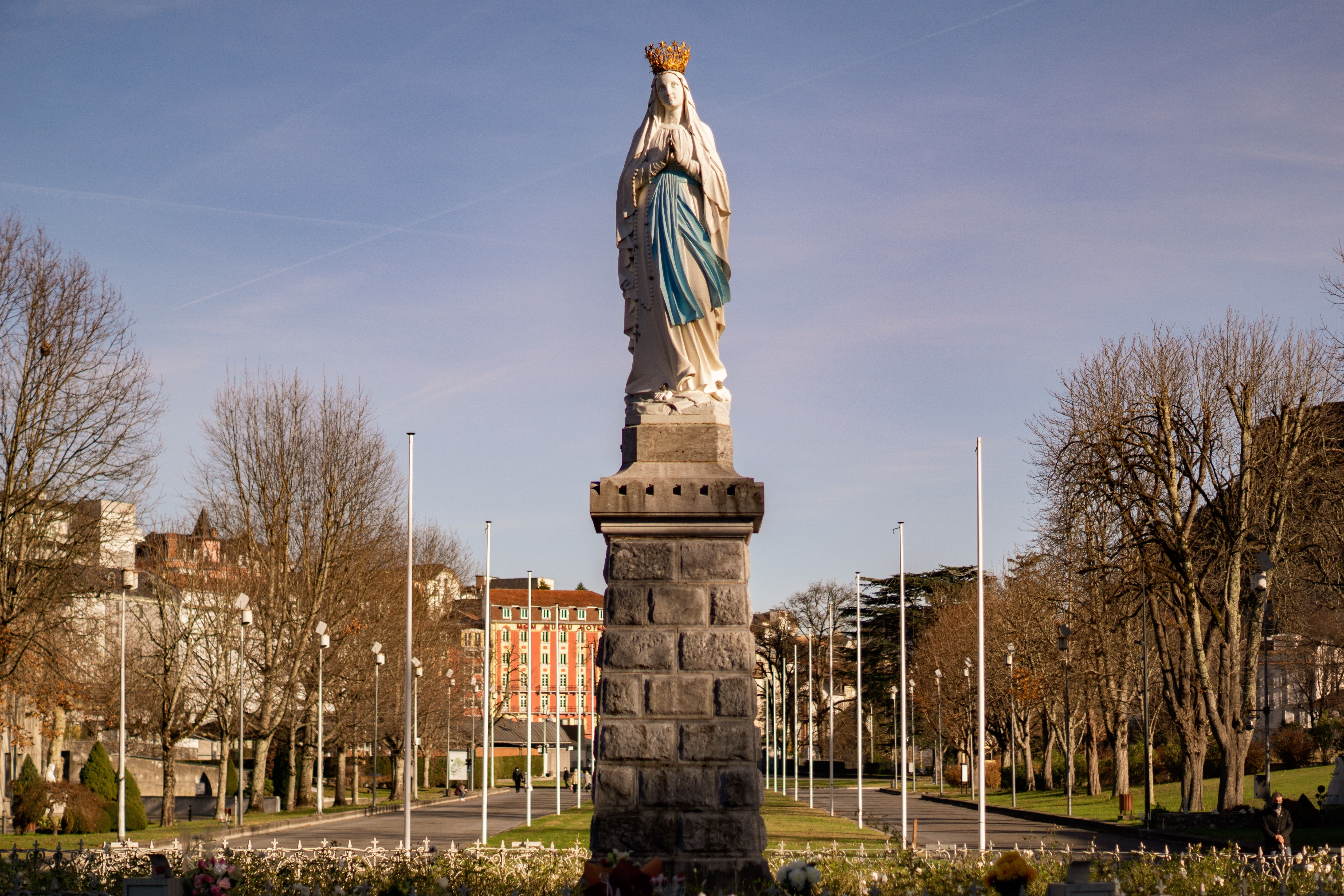 Image of Virgin Mary in Lourdes, France