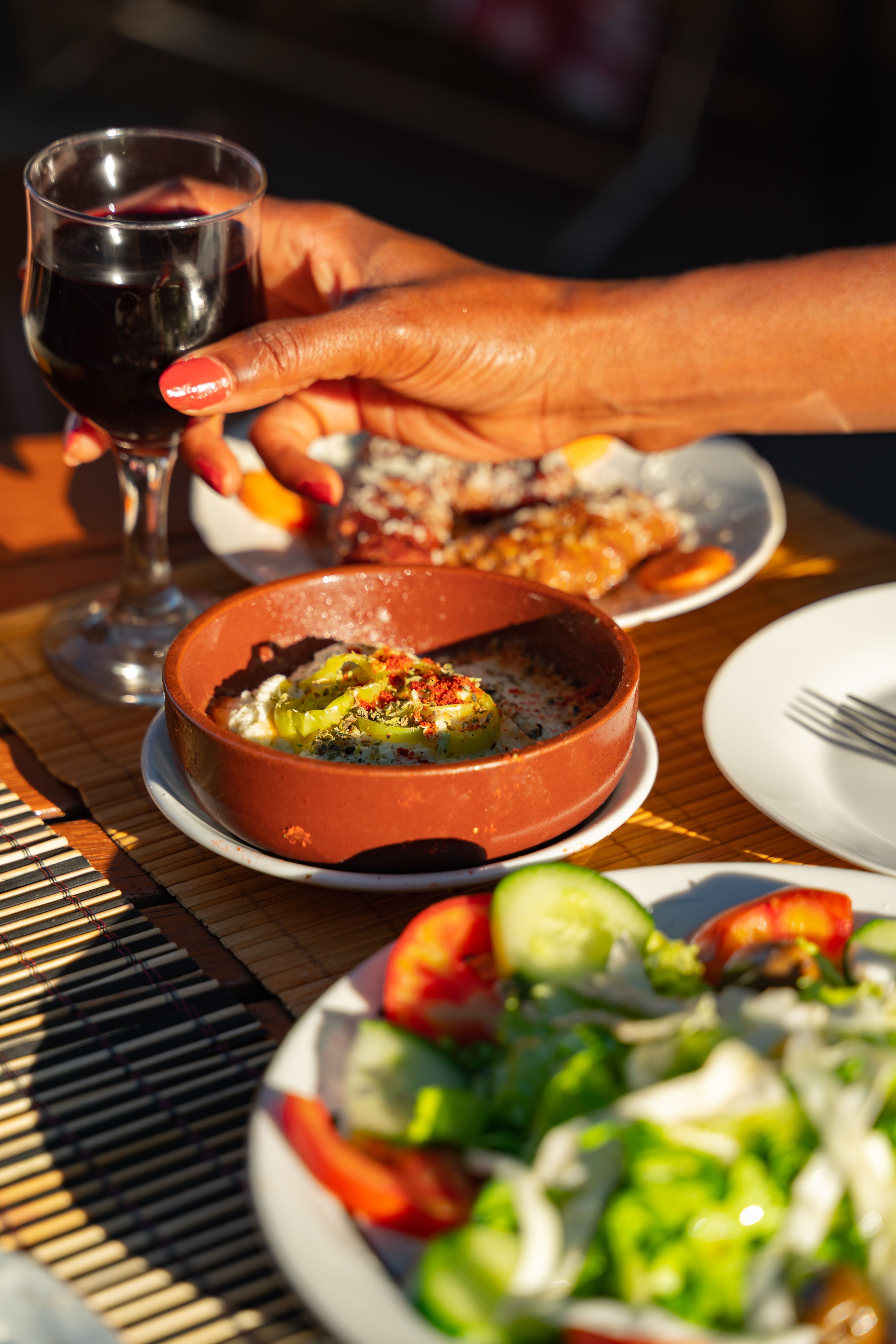 10 Reasons To Visit The Charming Town Of Warsaw, Missouri, This Fall