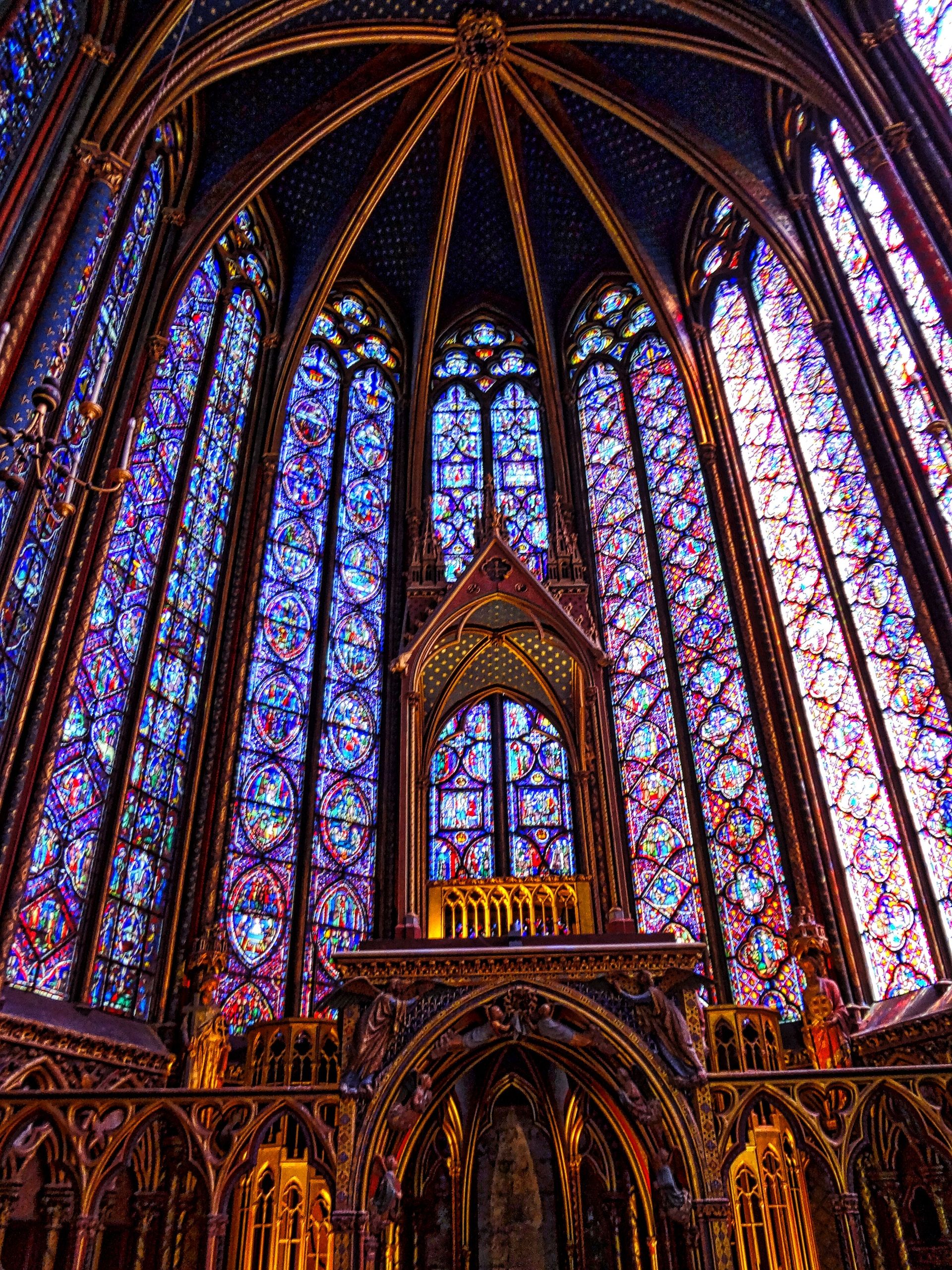 Visit Sainte-Chappelle In Paris: The Building With The Most Stained ...