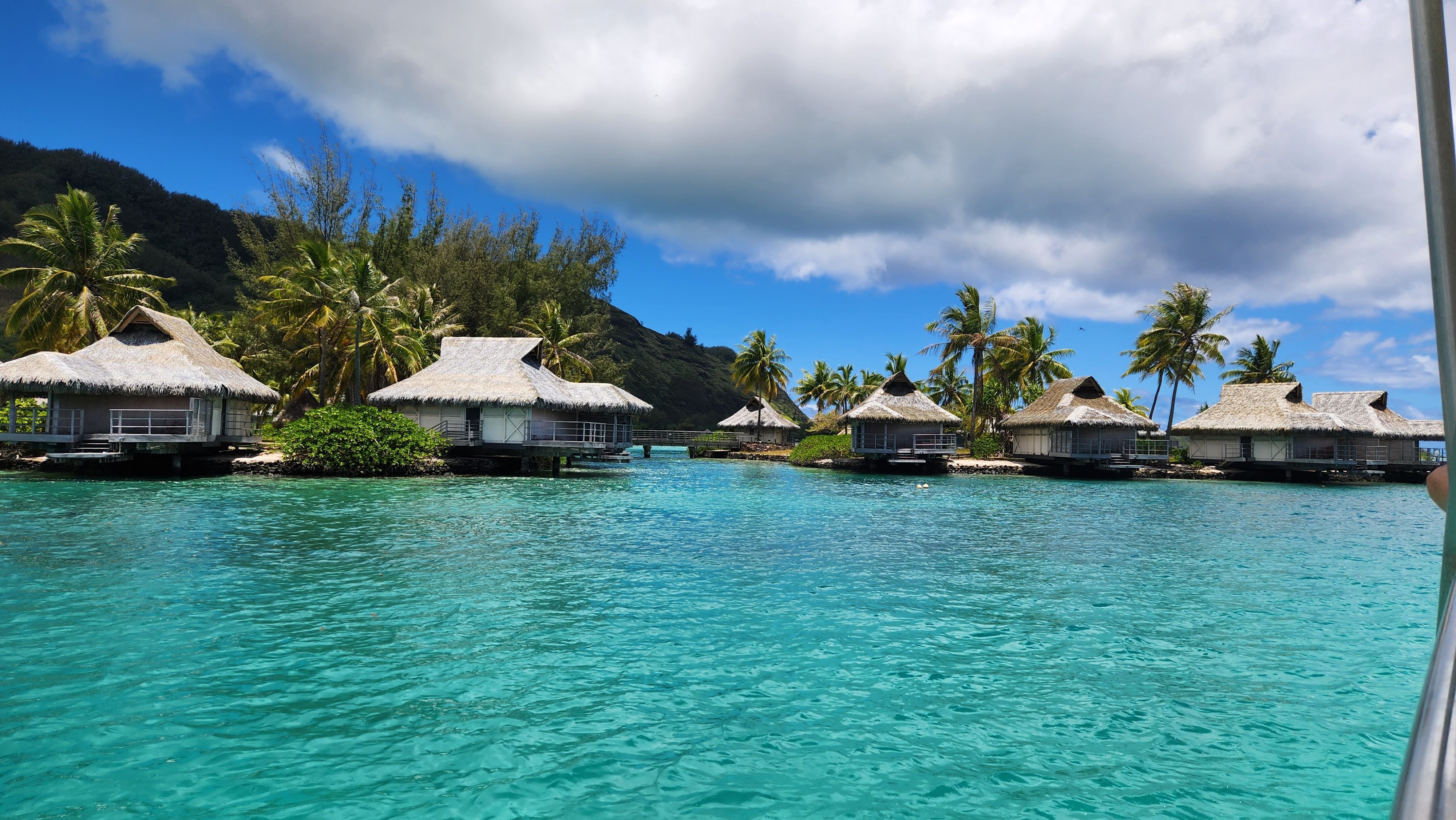 10 Best Moorea Hotels To Enhance Your Polynesian Paradise