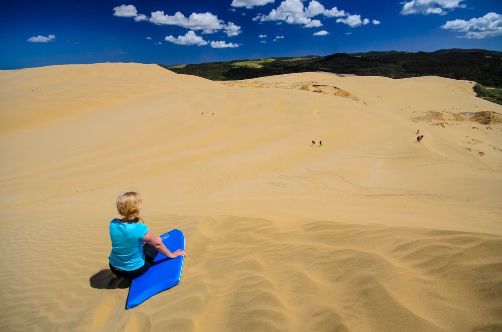 Ninety Mile Beach en Nouvelle-Zélande est légalement une route et ...