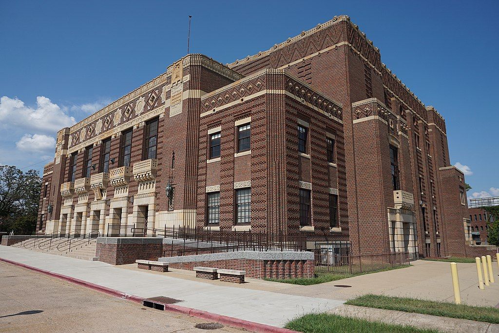 Exterior view of the Shreveport Municipal Auditorium
