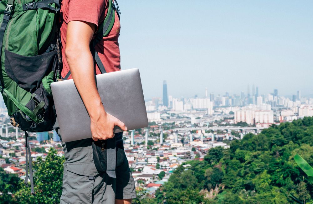 A digital nomad who travels the world working