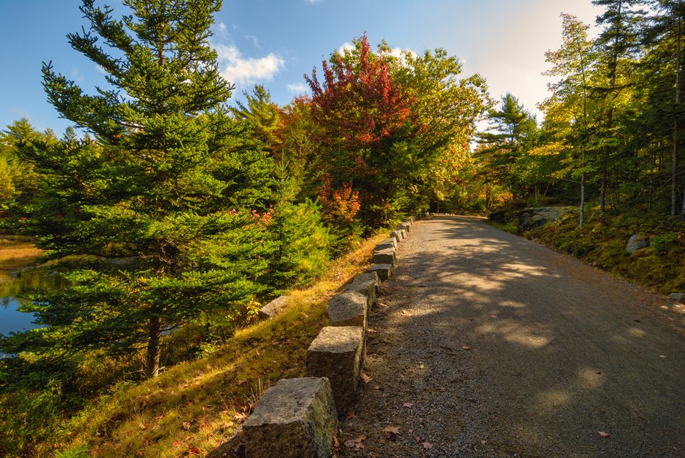 10-best-places-in-maine-to-take-in-the-beauty-of-fall-foliage-season