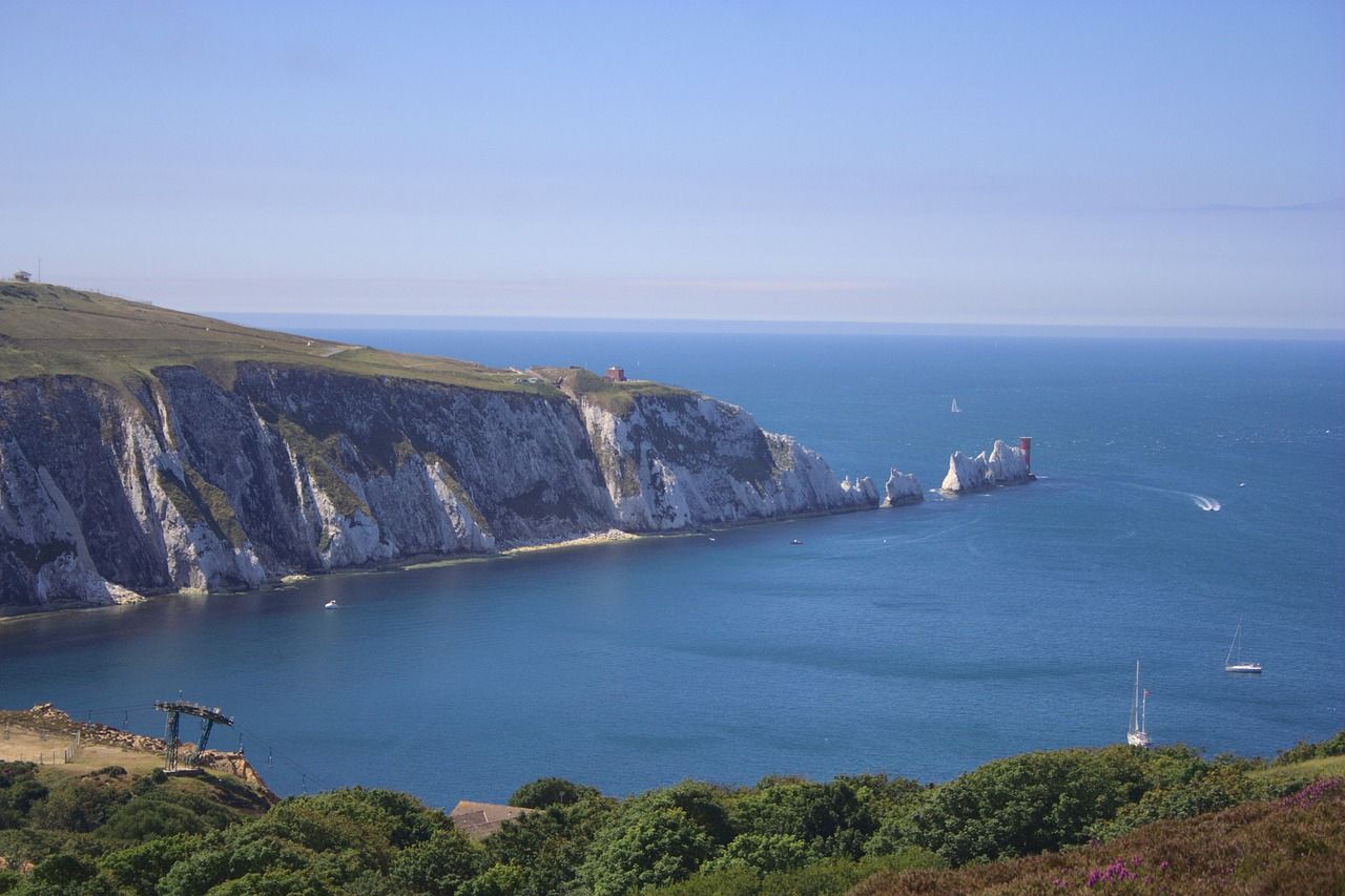 Visit The Needles Of The Isle Of Wight: This Is Why They Are Among 