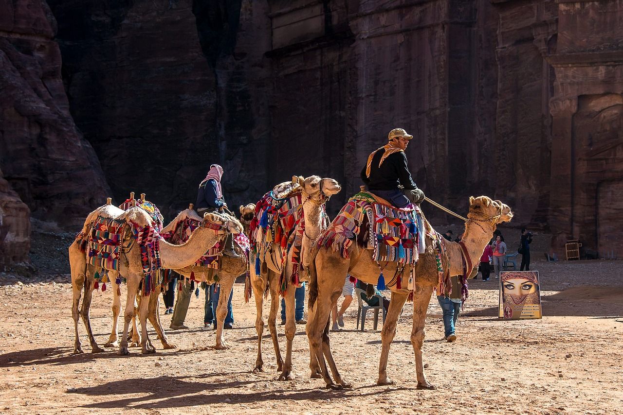 10 Things To Do In Jordan: Complete Guide To The Famed Wadi Rum & Beyond