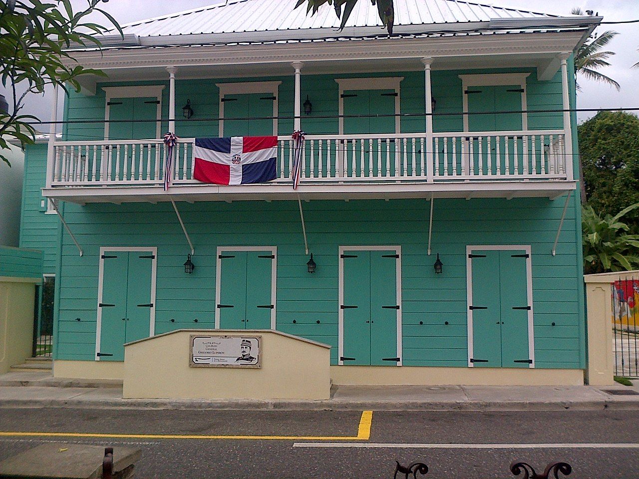 Exterior view of Casa Museo General Gregorio Luperón