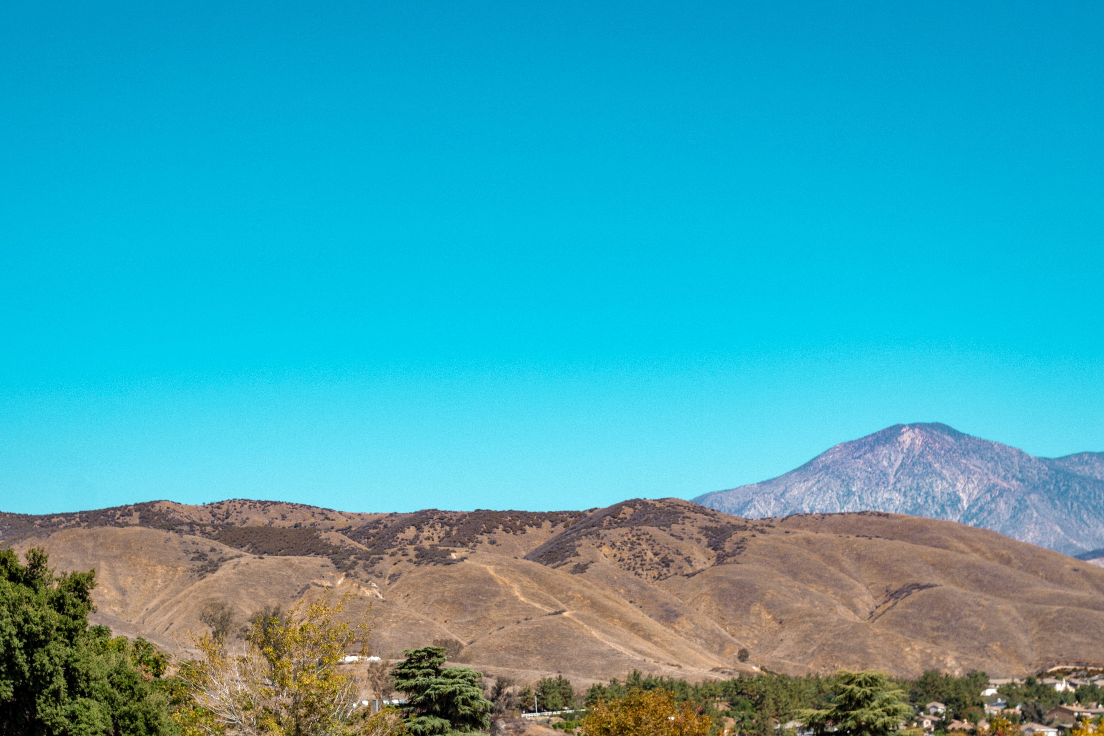 A view of the foothills of the San Bernardino Mountains in California, USA