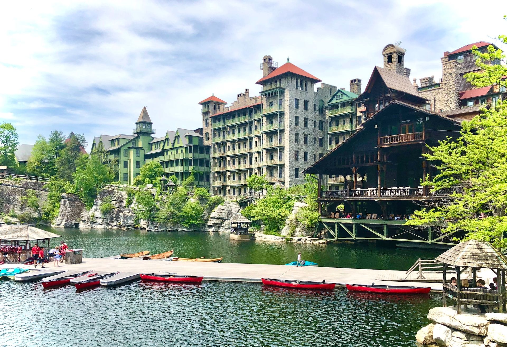 Mohonk Road in New Paltz, New York