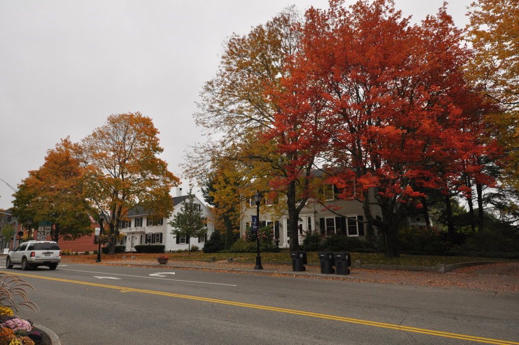 Kennebunk Historic District, Kennebunk, Maine, in the fall