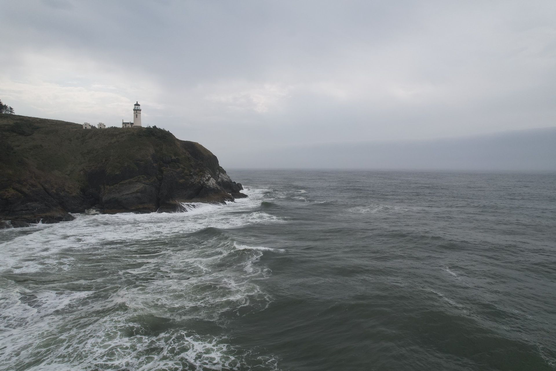 A grey shot of Long Beach, Washington's coastline