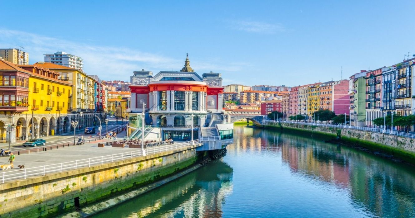 BILBAO SPAIN TRAVEL GUIDE visual data 8