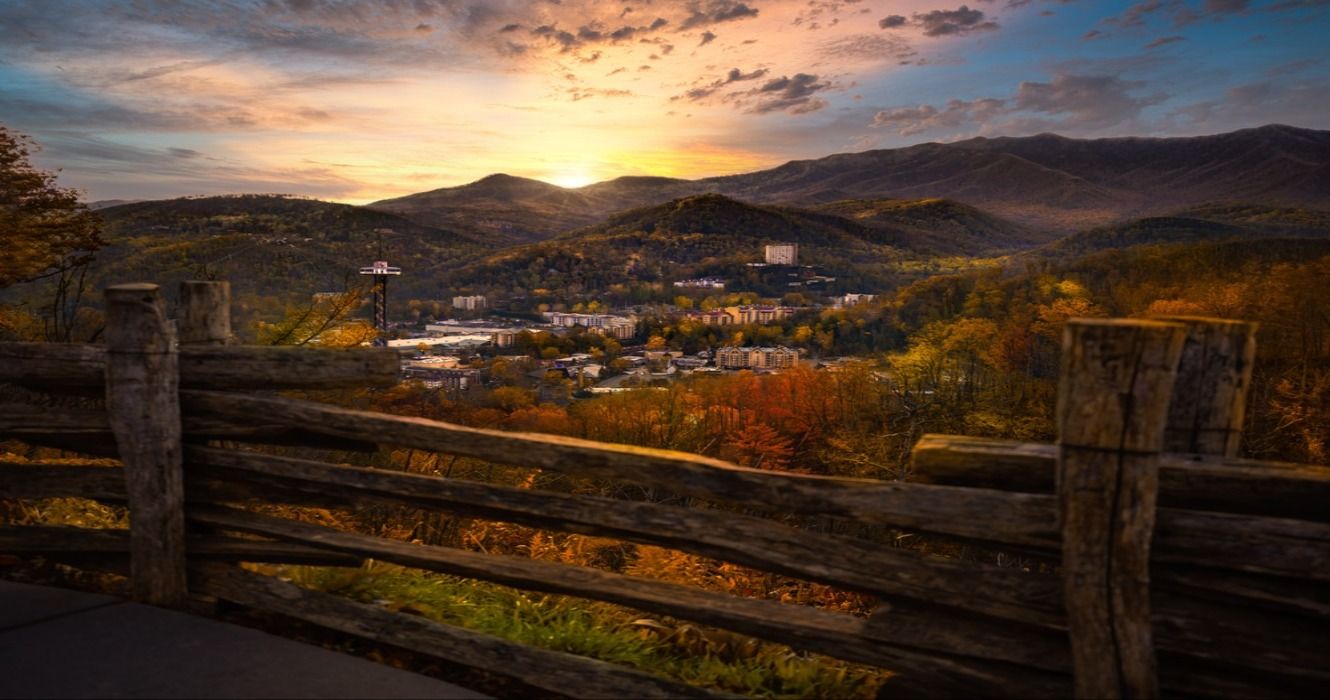 City views during the fall at the Gatlinburg Scenic Overlook at sunset, Gatlinburg, Tennessee, USA