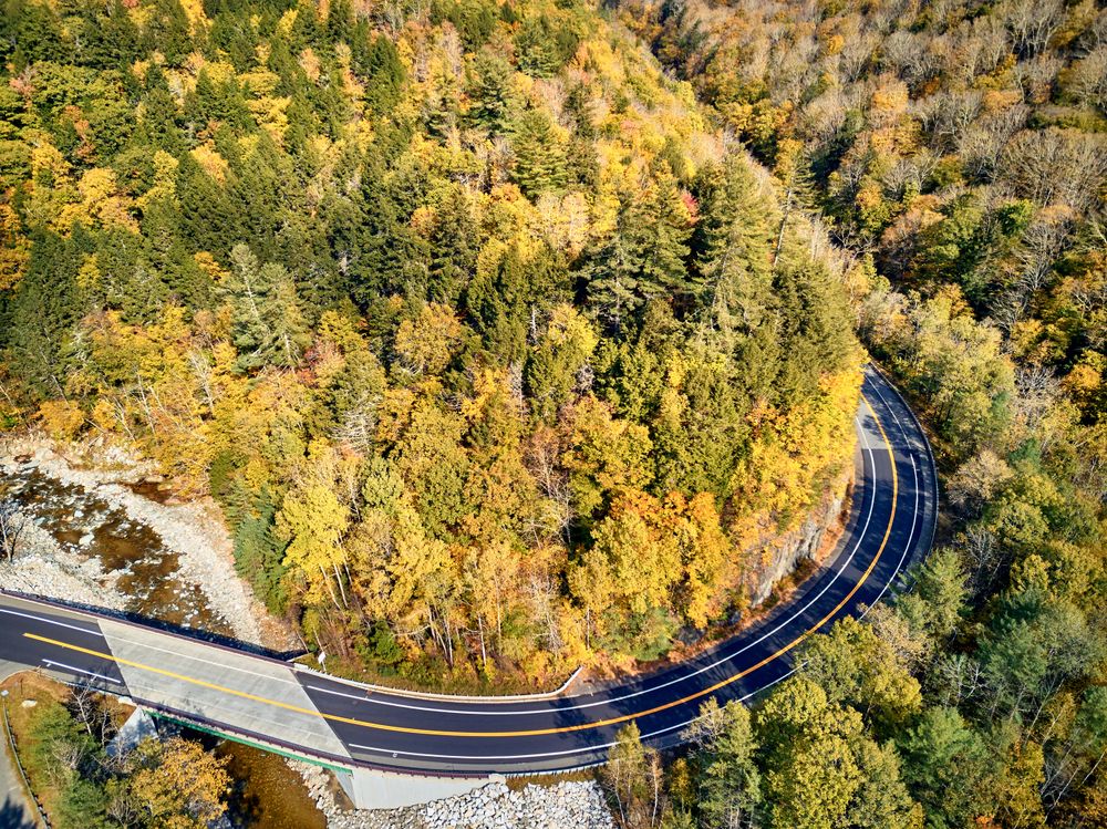 Professional Leaf Peeping: 10 Tips For Finding The Best Fall Foliage