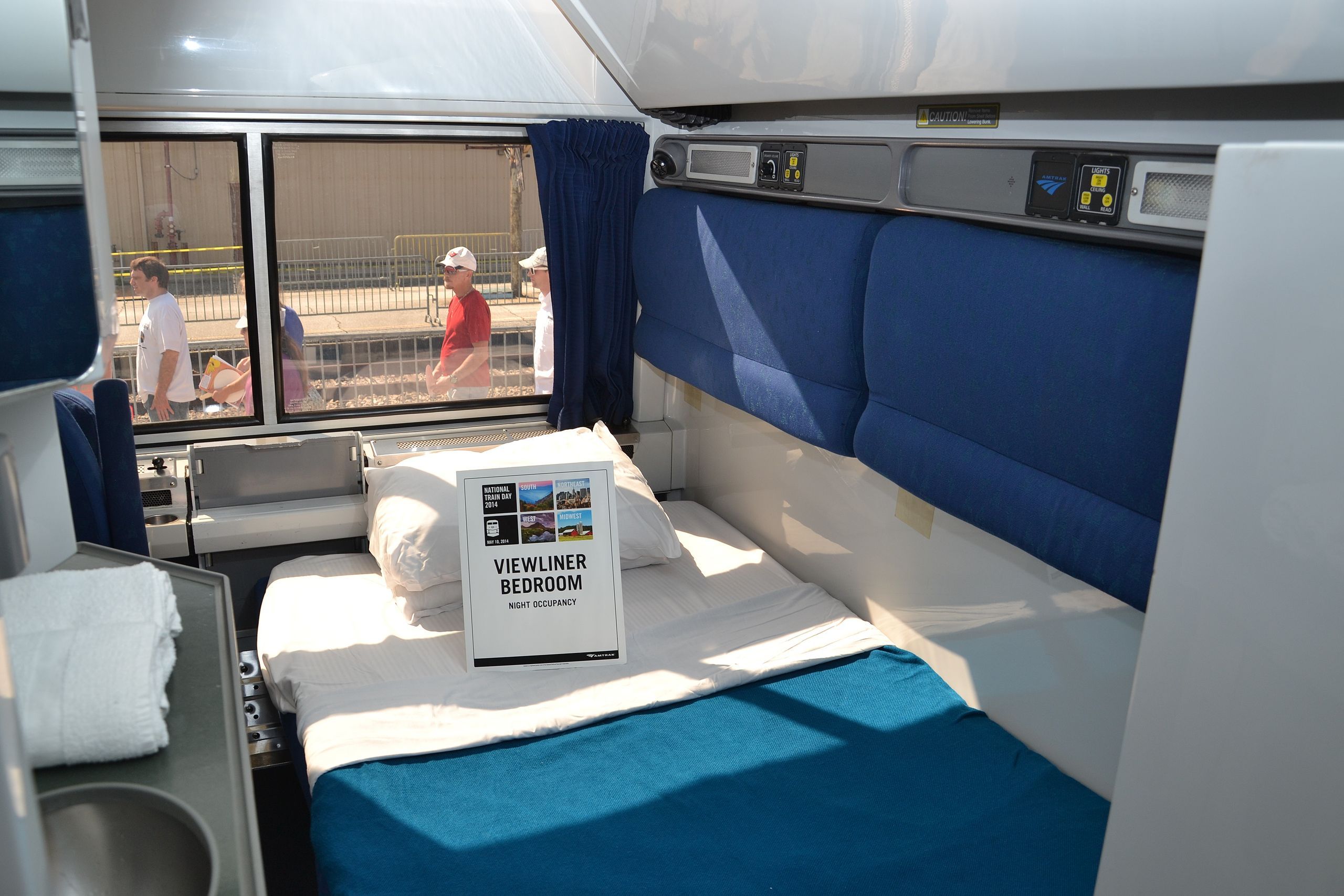 Roomette Vs. Bedroom: Which Amtrak Sleeper Offers More For The Money?