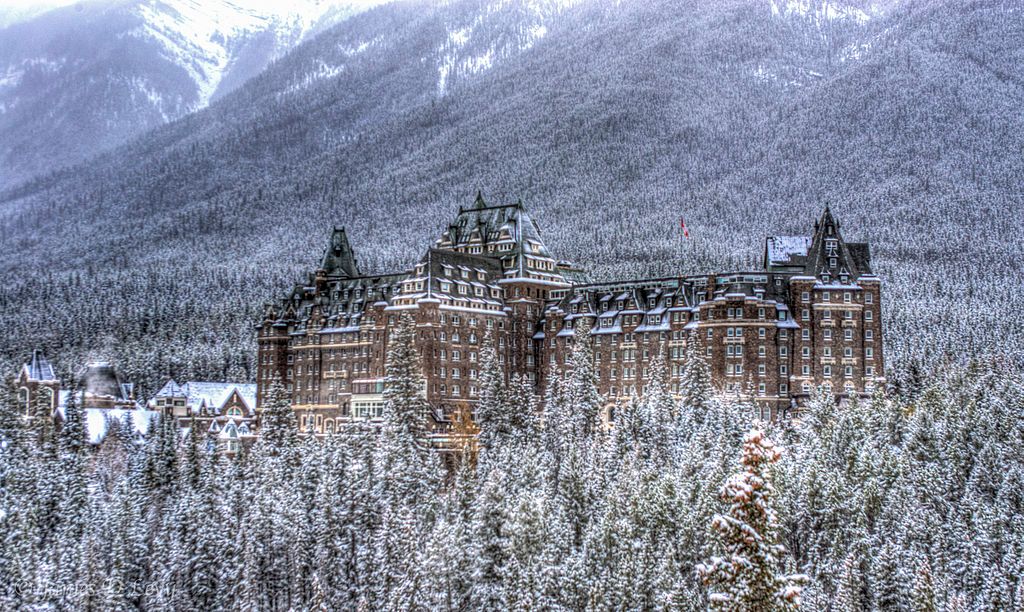 10 Incredible Things To Know About Fairmont Banff Before Booking